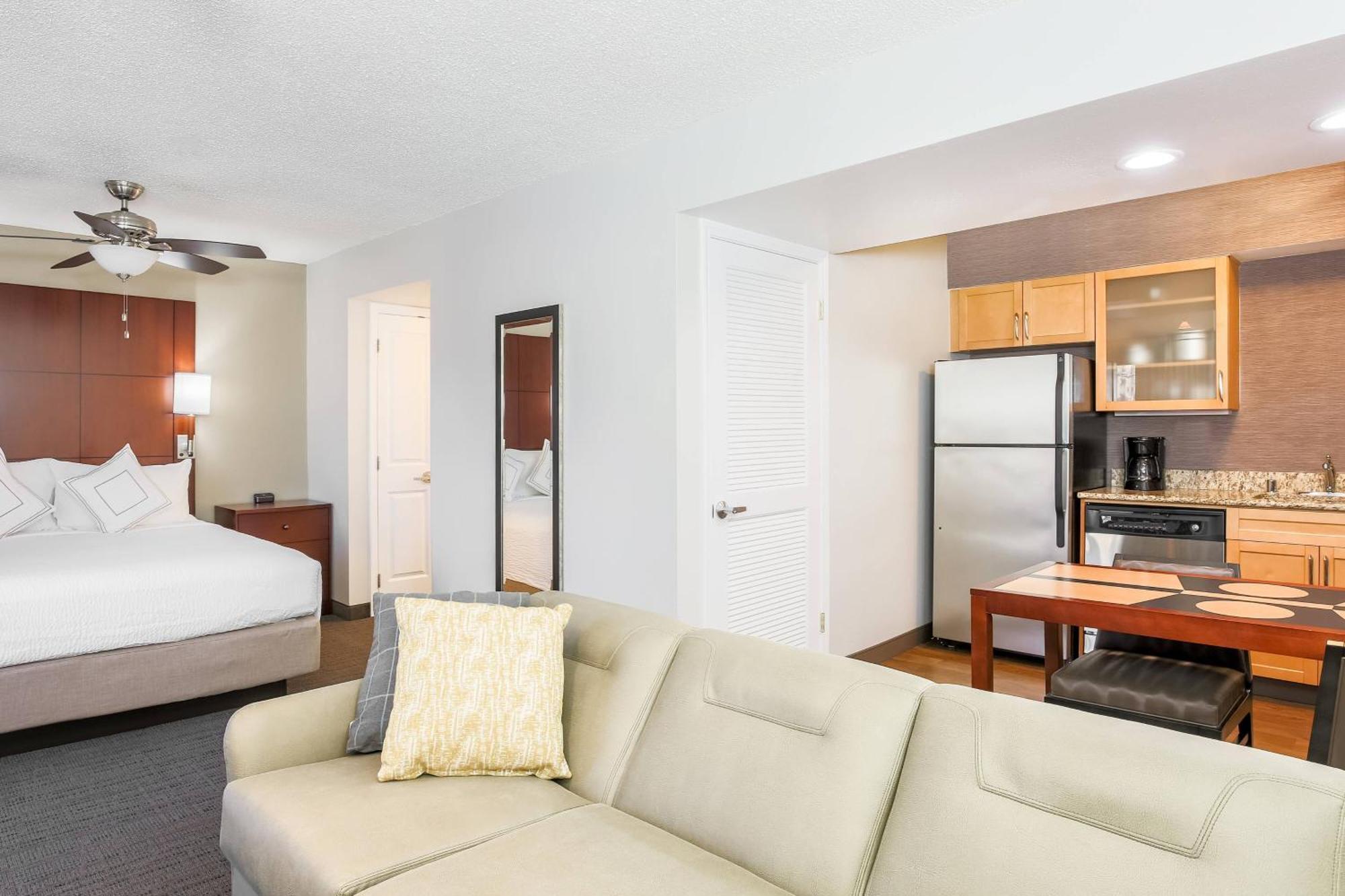 Residence Inn By Marriott Atlanta Cumberland/Galleria Smyrna Kültér fotó